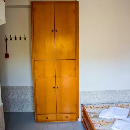 Katerina Hotel *