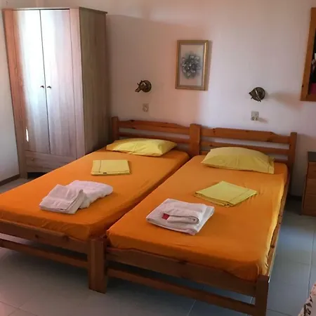 Katerina Hotel *